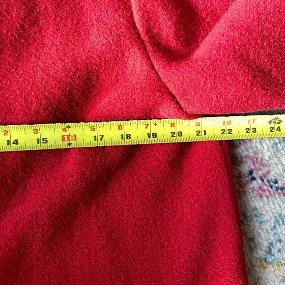 H. Moser Salzburg Pure wool red jacket, size large. - Picture 8 of 8